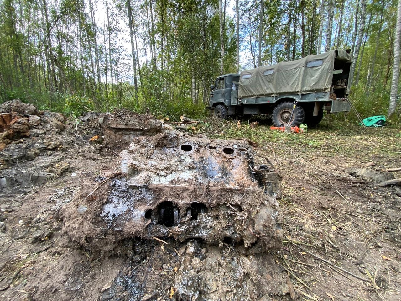 В Тверской области нашли бомбардировщик, горевший в воздухе