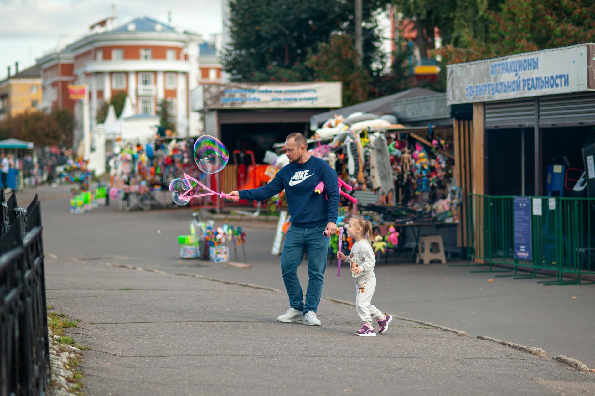 Жителей и гостей Тверской области приглашают на «Кросс нации», моноспектакли и фестивали