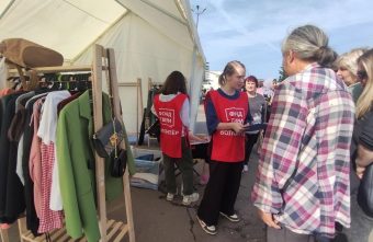 «Добрый шкаф» для всех: в Твери прошла благотворительная ярмарка «Добрый шкаф» для всех: в Твери прошла благотворительная ярмарка