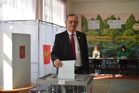 В Оленино Тверской области фиксируют высокую активность избирателей В Оленино Тверской области фиксируют высокую активность избирателей