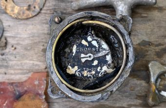 В Тверской области нашли бомбардировщик, горевший в воздухе В Тверской области нашли бомбардировщик, горевший в воздухе