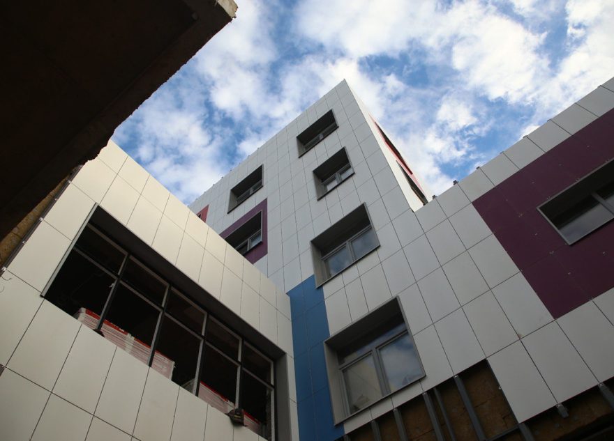 Губернатор Игорь Руденя провёл выездное совещание по строительству Детской областной больницы Губернатор Игорь Руденя провёл выездное совещание по строительству Детской областной больницы