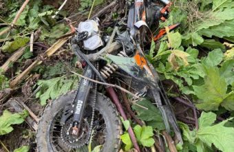 В Тверской области 15-летний питбайкер попал в очень дорогое ДТП Питбайкер