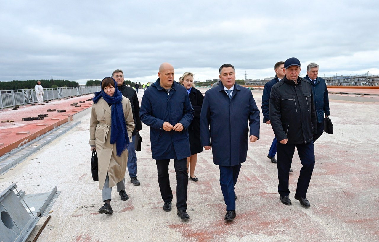 Губернатор Игорь Руденя проинспектировал строительство Западного моста через Волгу в Твери