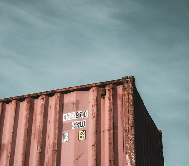 контейнере