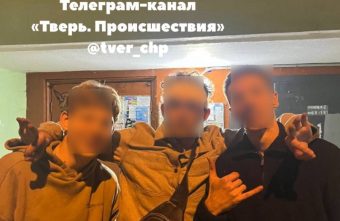 У кинотеатра в Твери неизвестные сломали нос молодому человеку нос