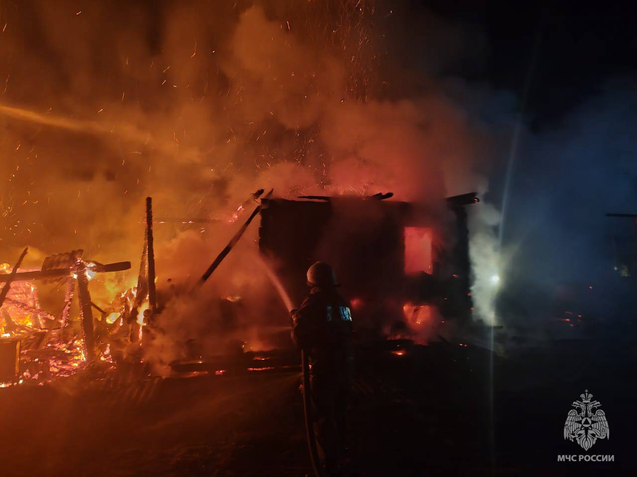 В Тверской области произошел страшный пожар в деревне