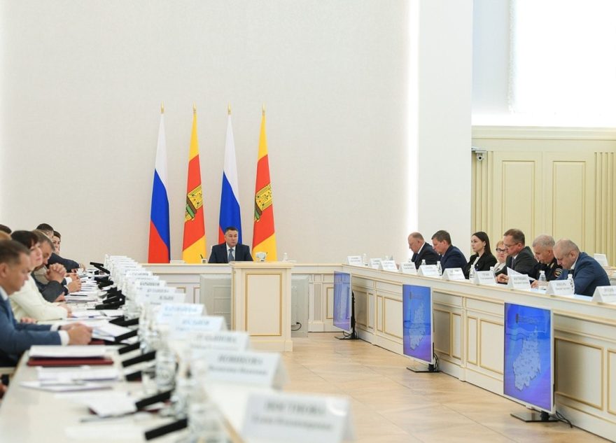 "Возвращение жизни": Игорь Руденя поставил задачи по ревитализации общественных пространств в Тверской области