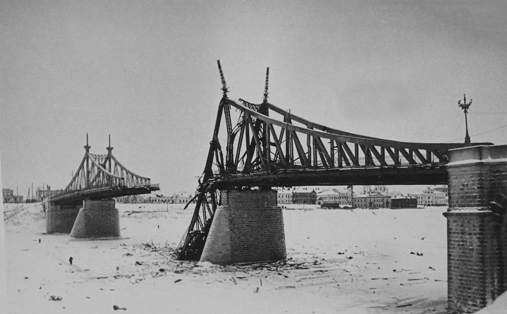 Старый, но крепкий: топ-5 фактов про первый тверской мост через Волгу