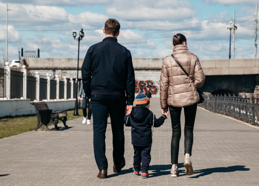 137 молодым семьям Тверской области помогут приобрести жильё