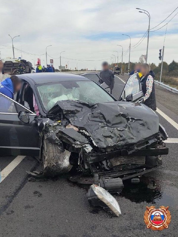 В ДТП на трассе М-9 в Тверской области пострадали пять человек