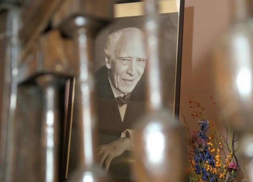 В поисках системы: «Ростелеком» и музей МХАТ расскажут историю театра в России