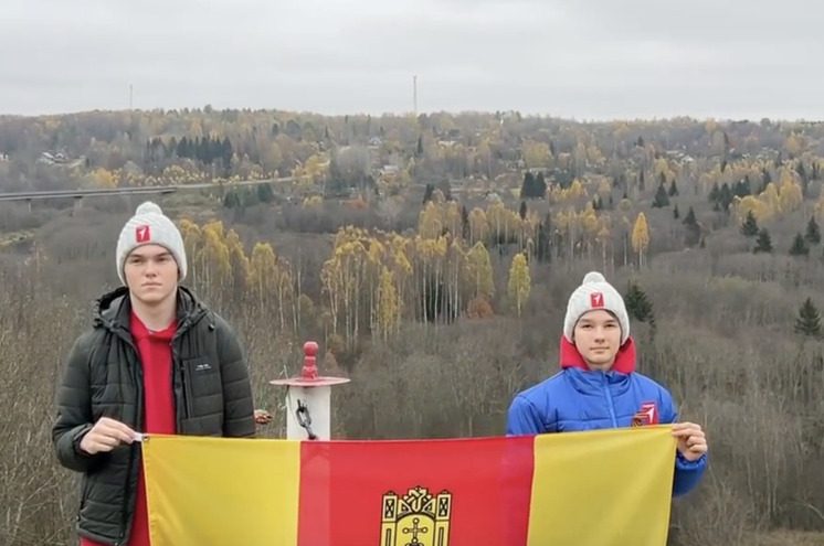 В Оленино отметили День герба и флага Тверской области