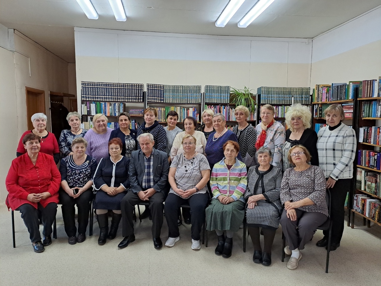 Жители Оленино перенеслись во времена счастливой юности