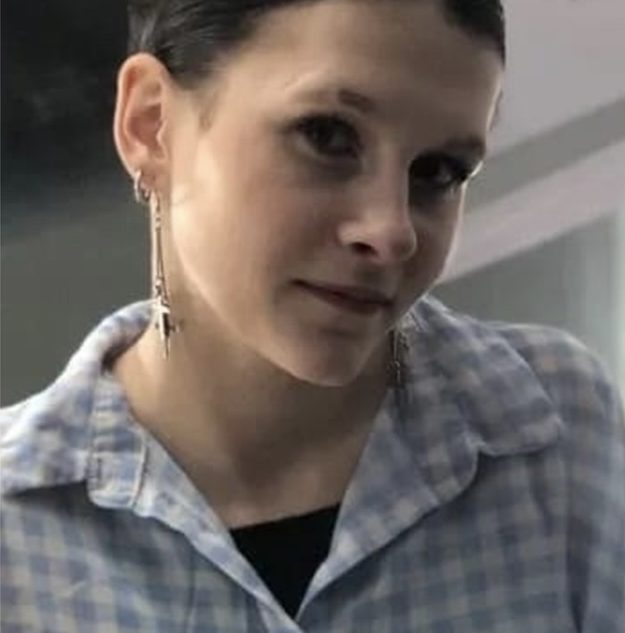 Девочка-подросток