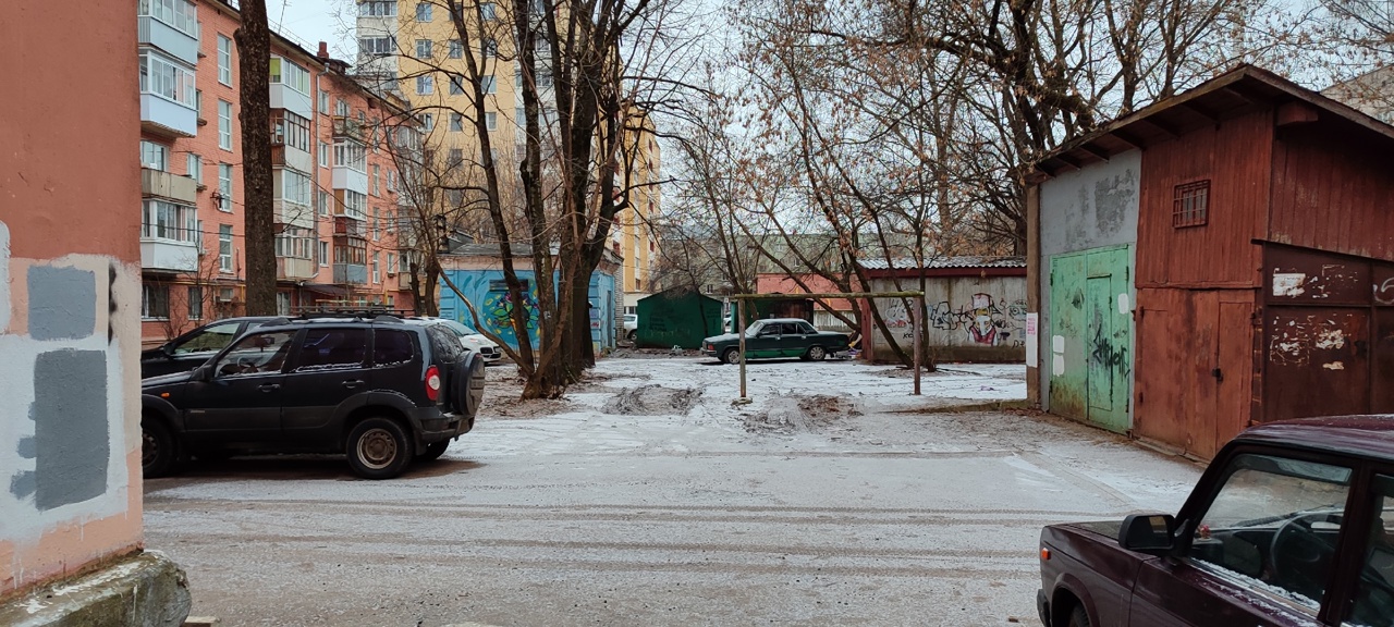 Клюшки, пауки и стены: рейтинг не самых известных тверских топонимов
