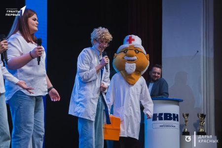 В Твери назвали победителей Кубка колледжей КВН