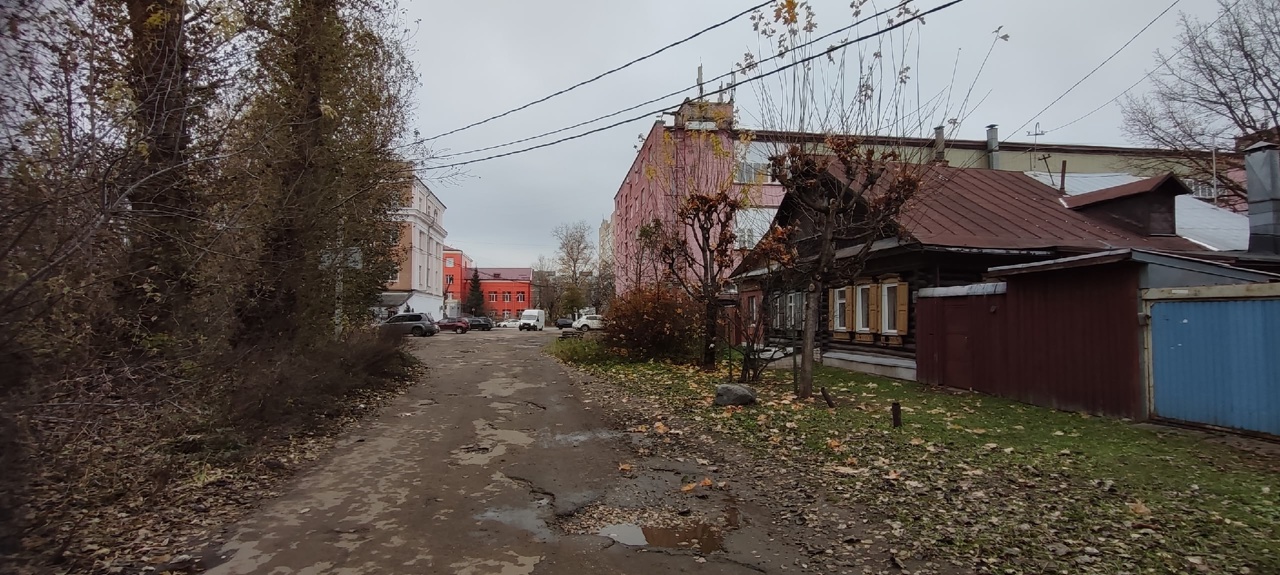 Не проходите мимо: приметы старой тверской улицы