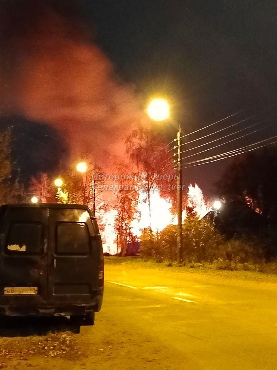 Один человек погиб и один пострадал в массовом ДТП в Тверской области