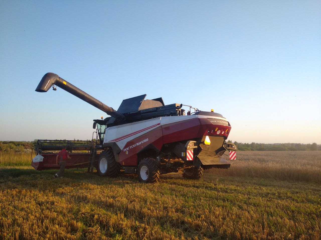 Работает за четверых: мощный помощник аграриев