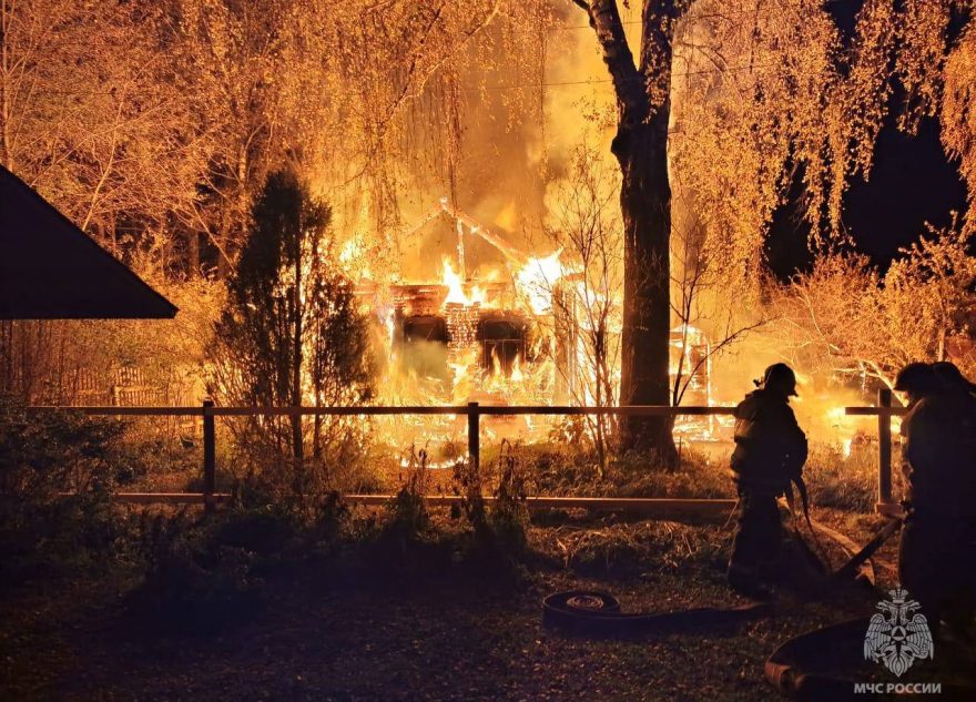 За сутки Кимрском округе Тверской области загорелись два дома загорелись