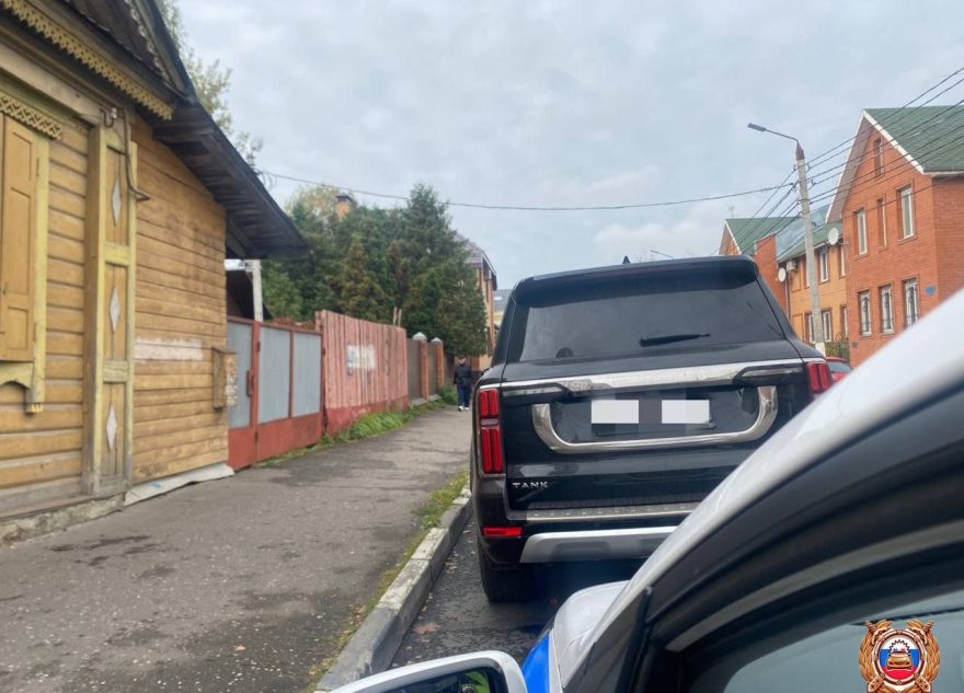 В Твери оштрафовали 70 любителей тонировки