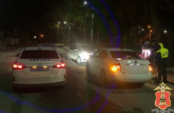 В Тверской области водитель и его пассажирка попались на хранении наркотиков В Тверской области водитель и его пассажирка попались на хранении наркотиков