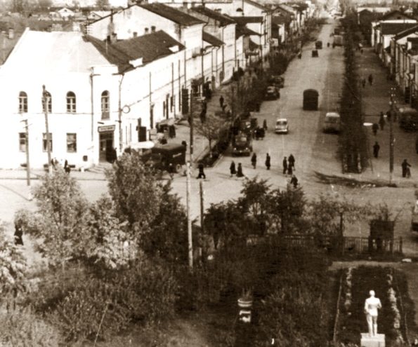 Жителей Тверской области удивил памятник Сталину в городе памятник