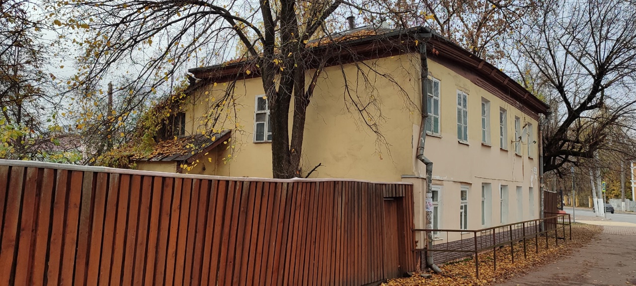 Не проходите мимо: приметы старой тверской улицы