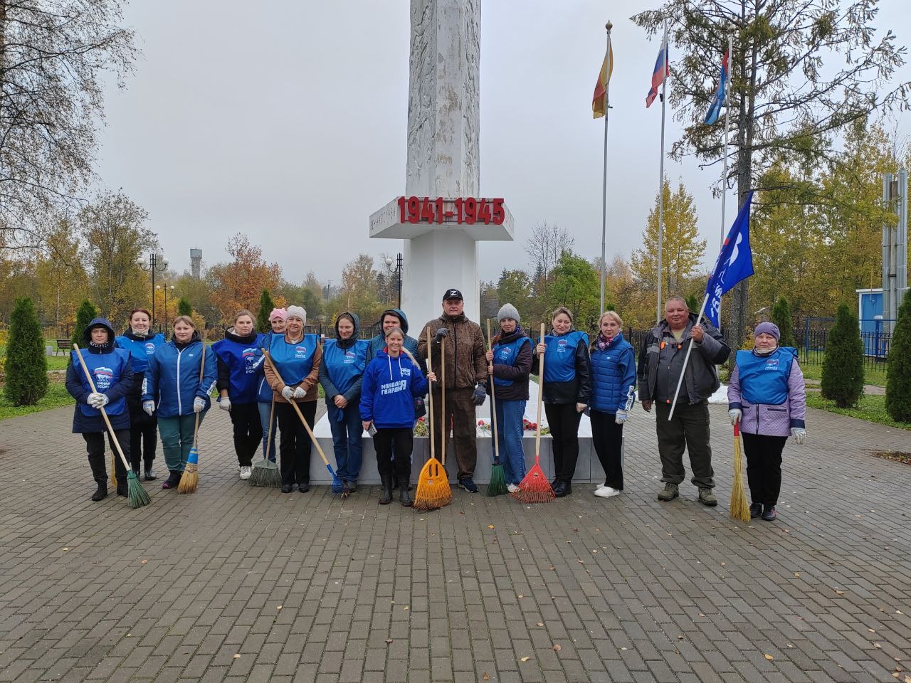 Активисты «Единой России» преобразили городской парк в Сонково