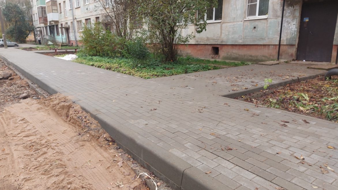 В городе Бологое отремонтировали дороги и дали отопление с опережением графика