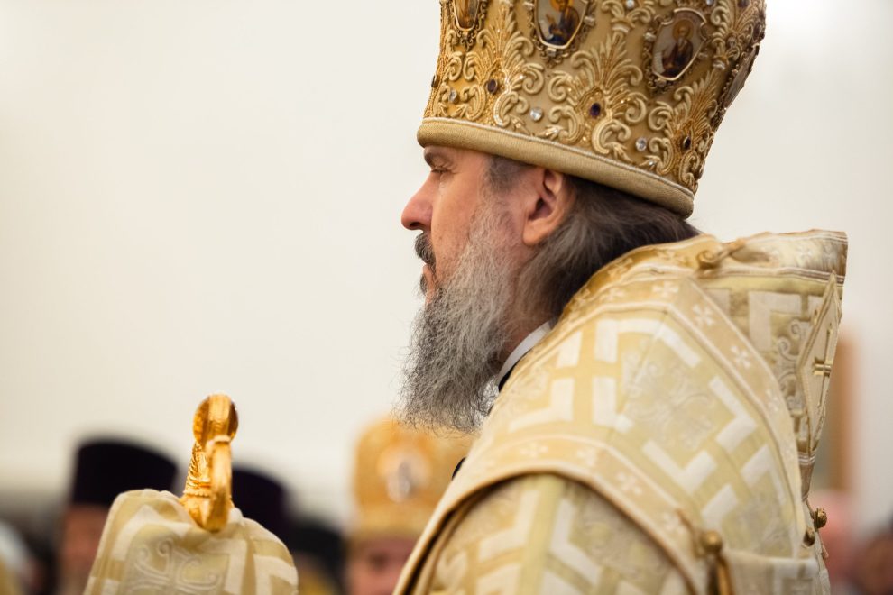 В старейшем храме города Бологое митрополит Амвросий провел богослужение