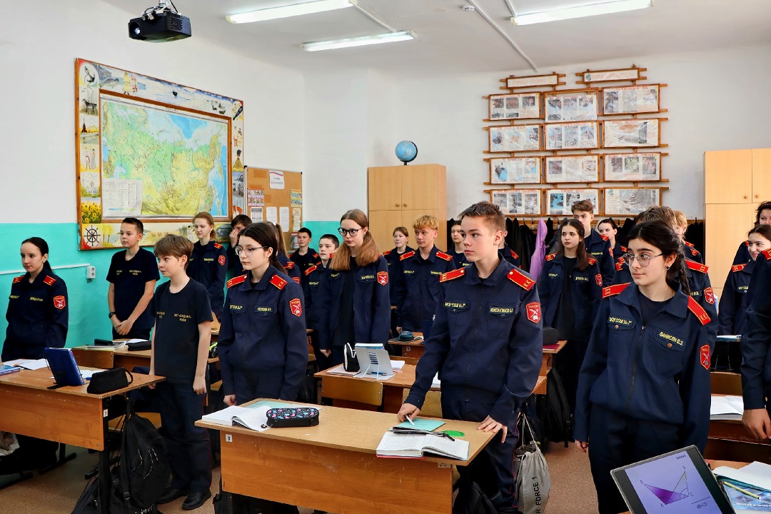 Кадет, предотвративший пожар в Тверской области, получил благодарность главы округа