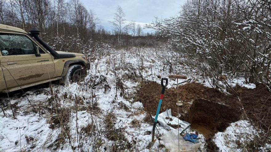 Шесть красноармейцев и их личные вещи обнаружили поисковики в Тверской области