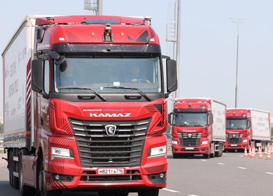 грузовикам