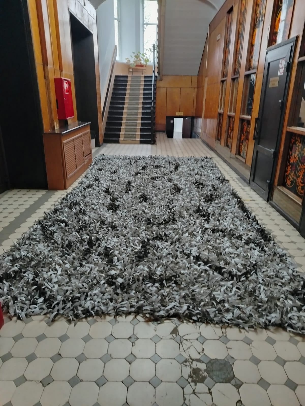 Жители Тверской области начали плести зимние маскировочные сети