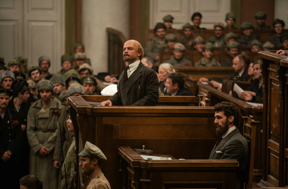 «Хроники русской революции» против «Константинополя»: что смотреть и чему верить