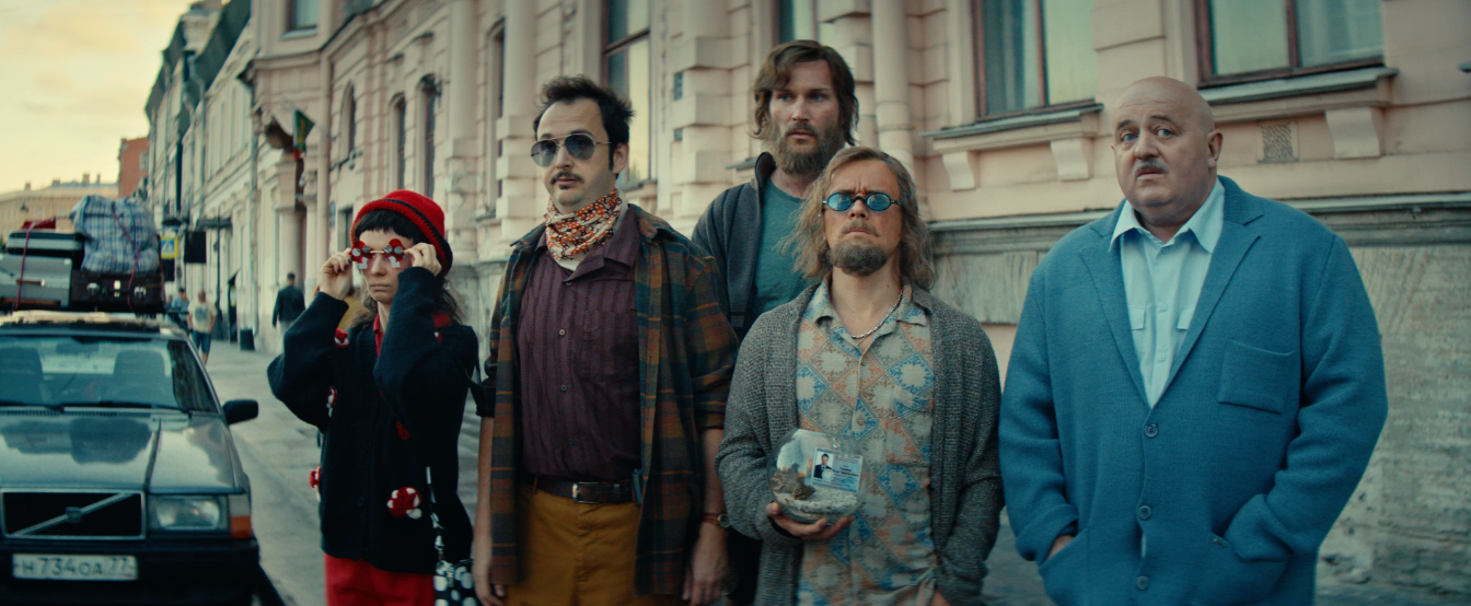 Чайный гриб-убийца, кровососы и метелки: разбираем российские фэнтези-новинки