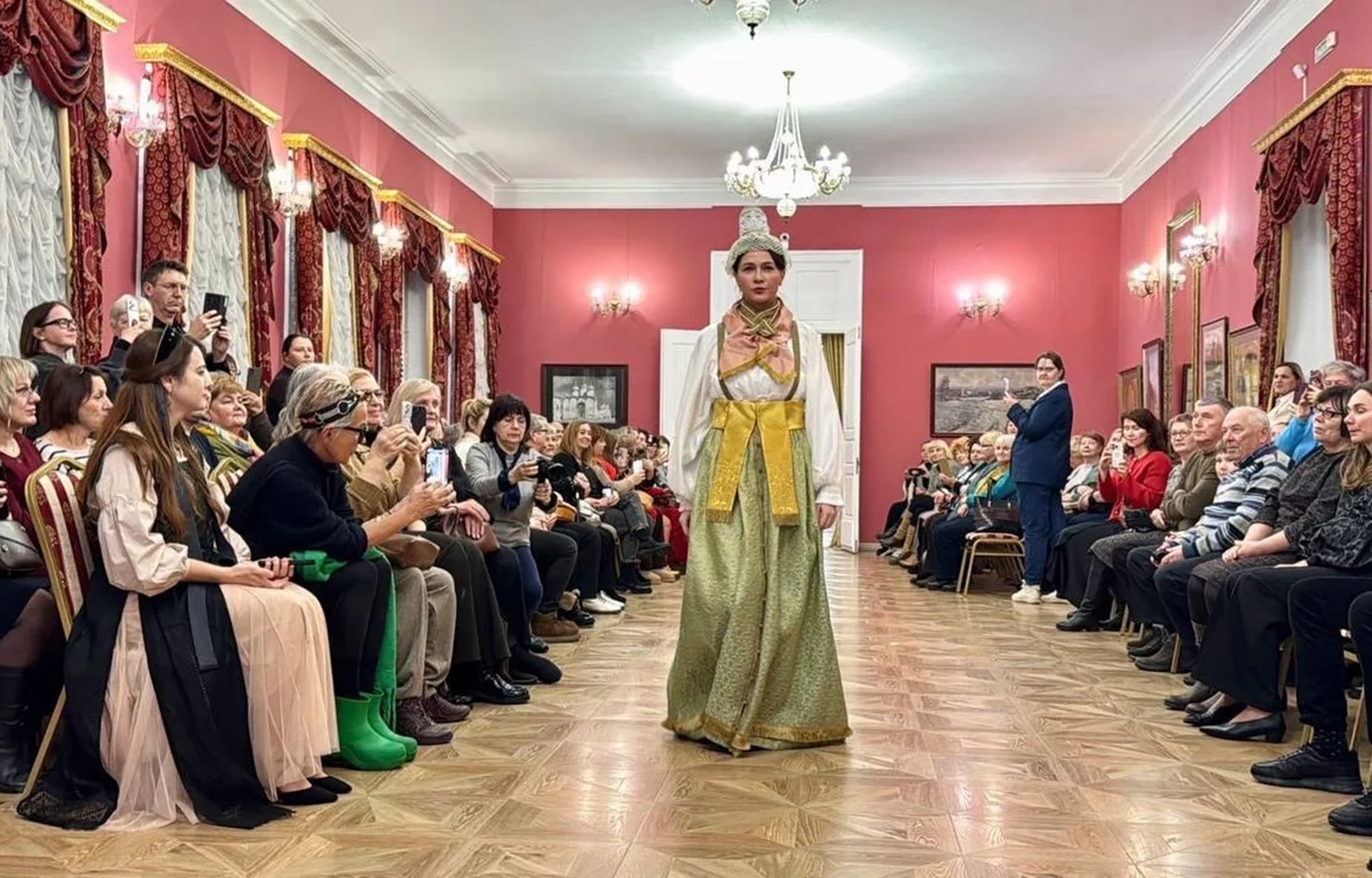 реконструкцию