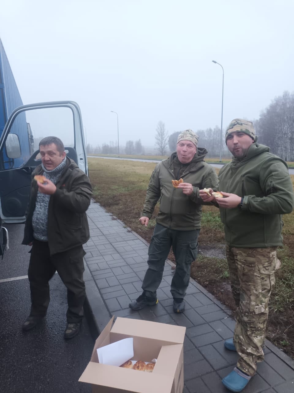 Жители Тверской области повезли на фронт очередной гуманитарный груз для земляков  