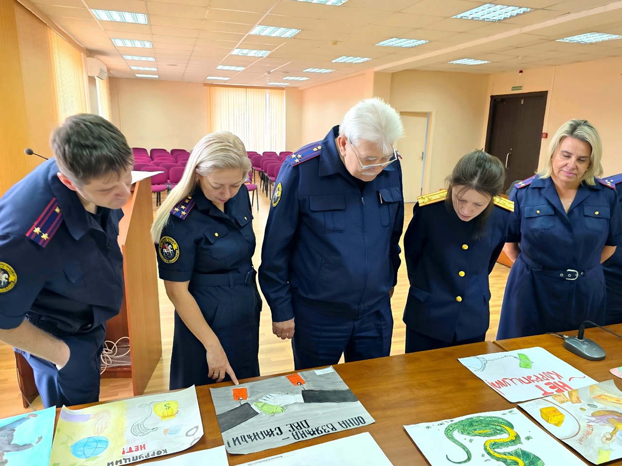 В Твери подвели итоги конкурса детского рисунка, посвященного Международному дню борьбы с коррупцией