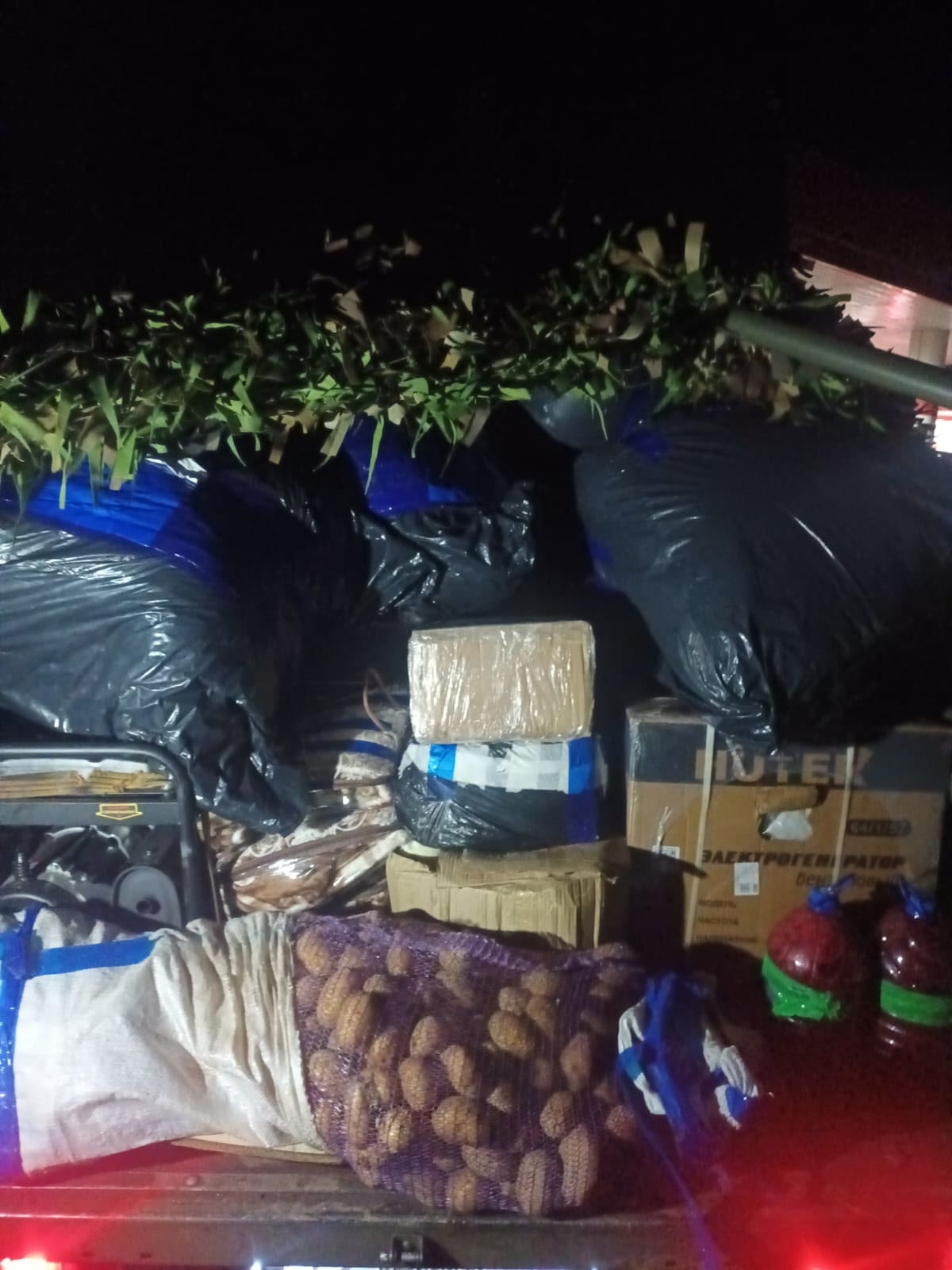 Жители Тверской области повезли на фронт очередной гуманитарный груз для земляков  