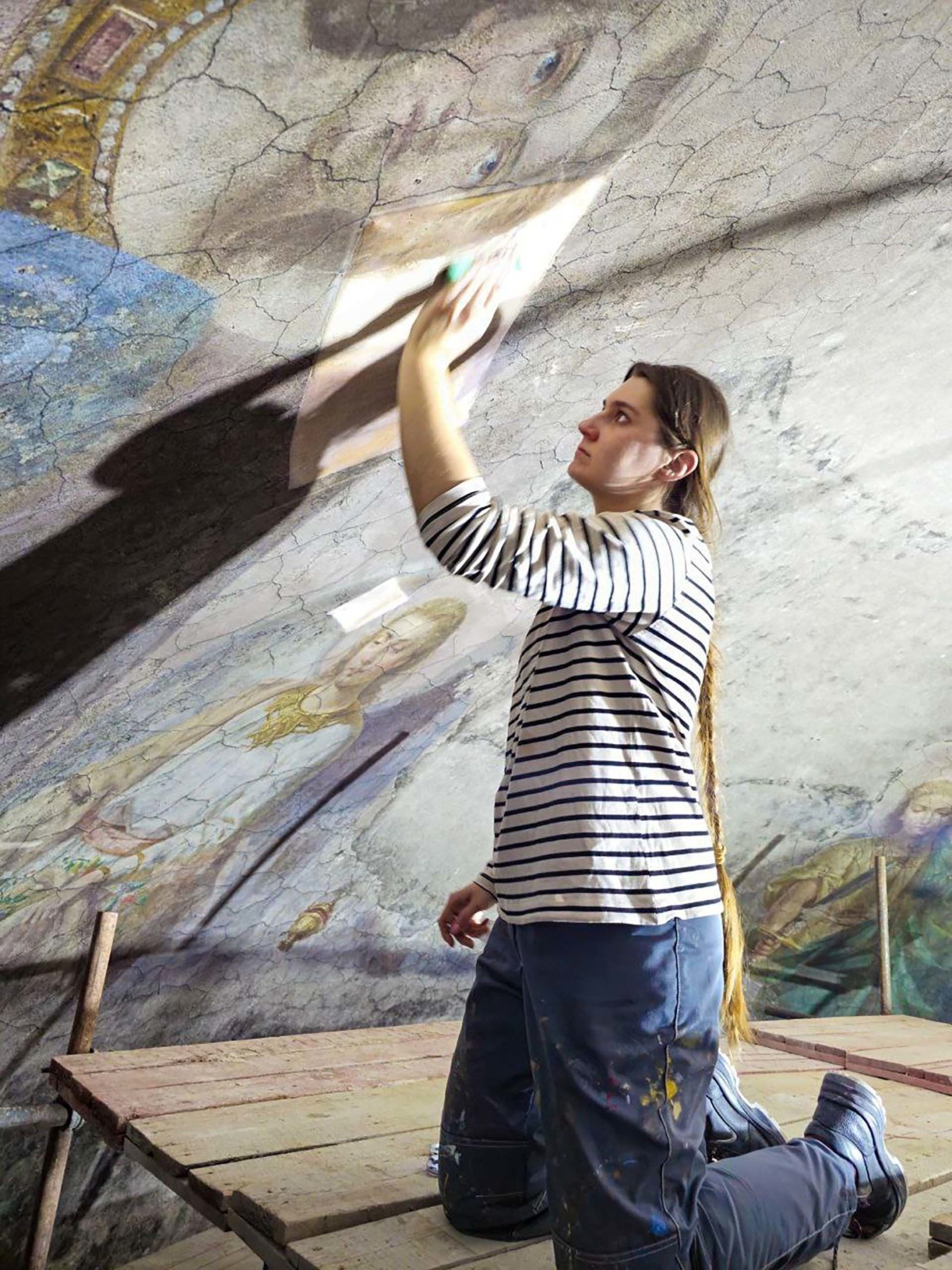 В Тверской области началась реставрация уникальной фрески в куполе собора