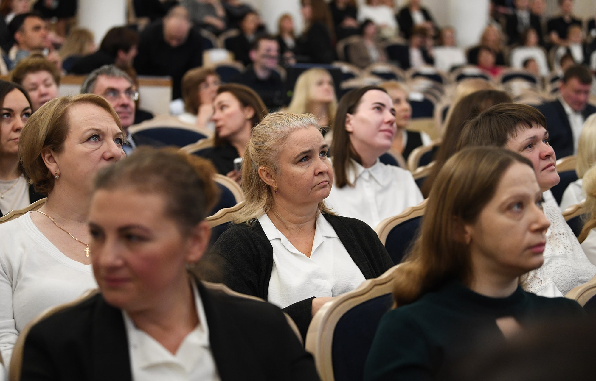 Виталий Королев вручил награды специалистам налоговой службы Тверской области