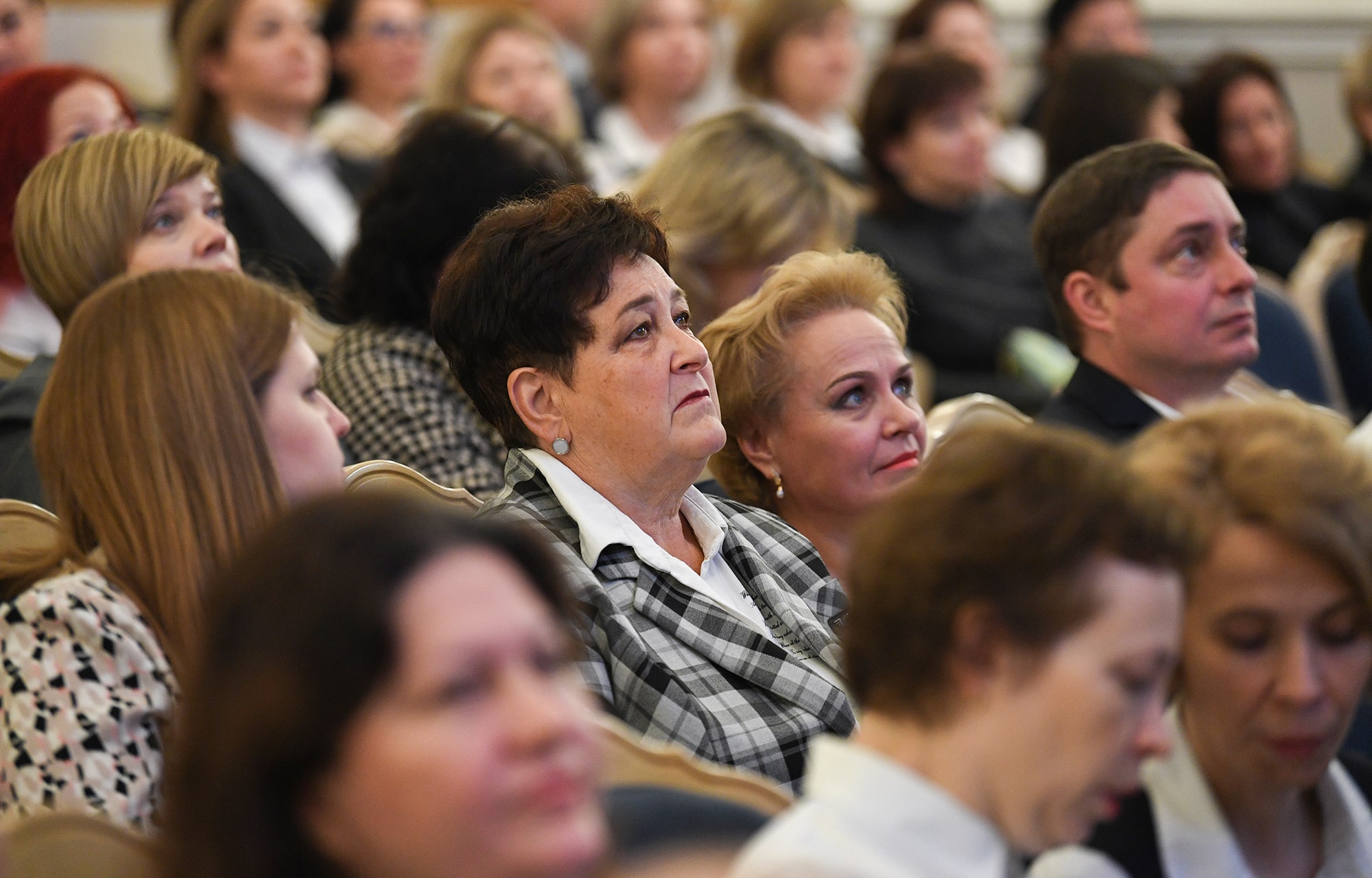 Виталий Королев вручил награды специалистам налоговой службы Тверской области