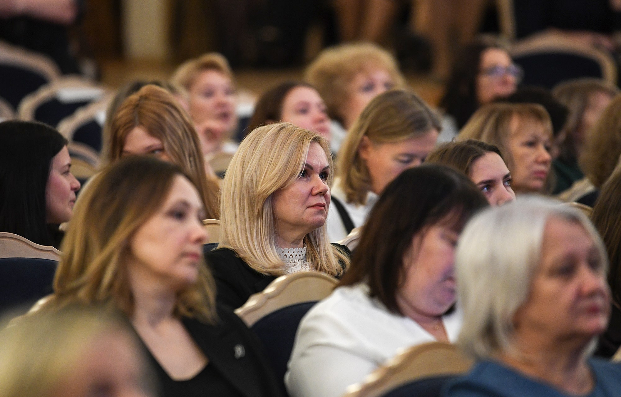 Виталий Королев вручил награды специалистам налоговой службы Тверской области