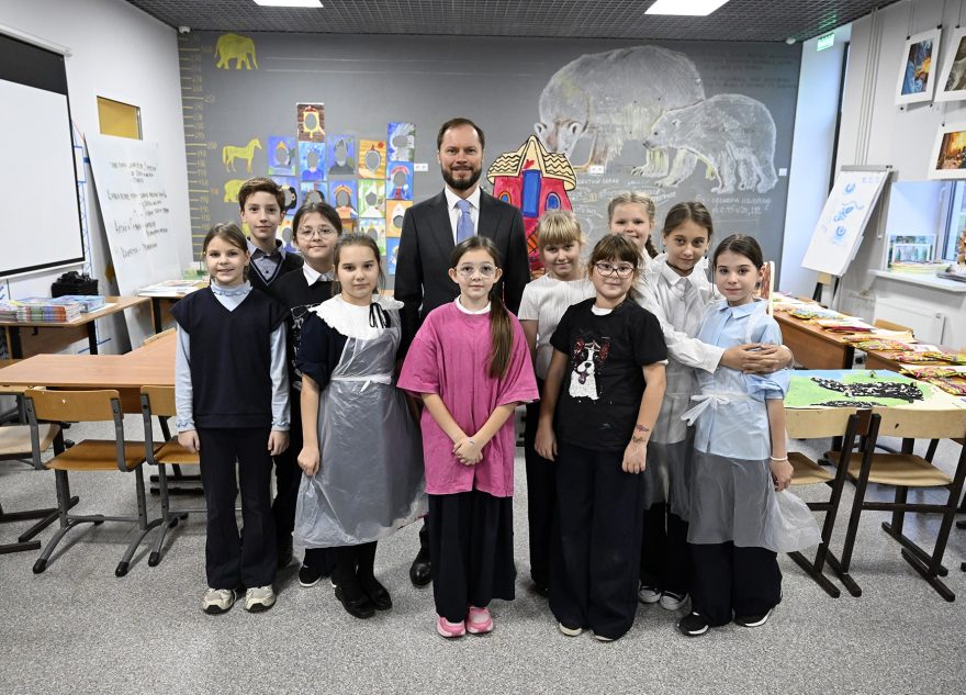 Виталий Королев посетил региональный центр школьного образования «Завидово»