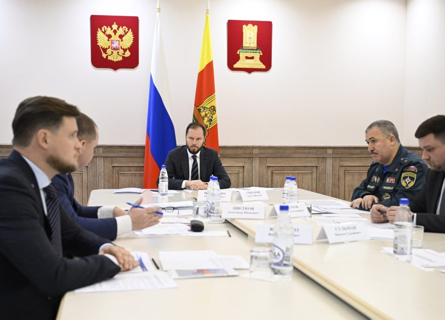 Виталий Королев поручил обеспечить постоянный мониторинг участков электрических сетей и оборудования в Тверской области