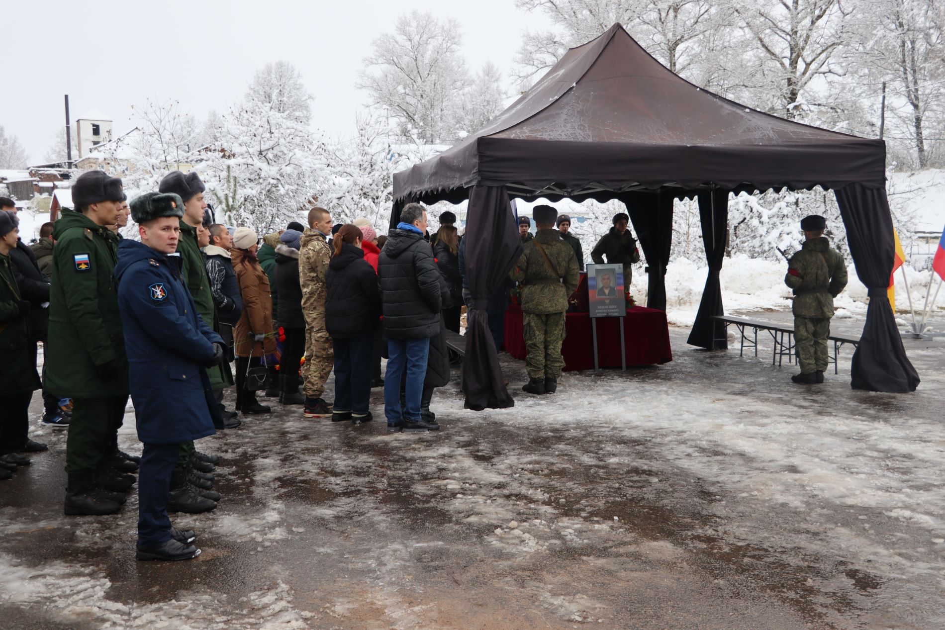 В Тверской области простились с Юрием Мехоношиным, награжденным орденом Мужества
