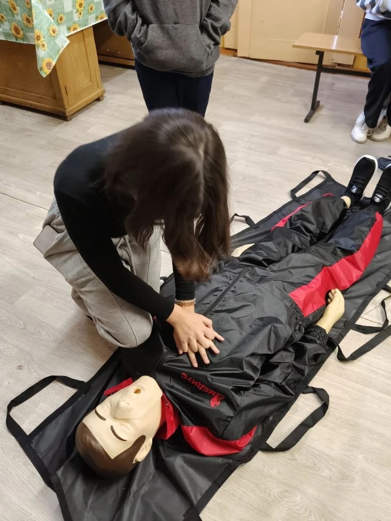 Калязинских школьников обучают основам первой помощи и тактической медицины